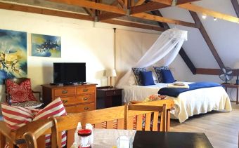 Loft Self Catering Hermanus 07